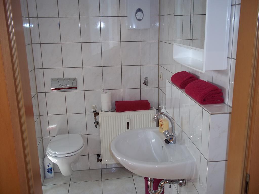 Ferienwohnungen In Moenchengladbach Habitación foto